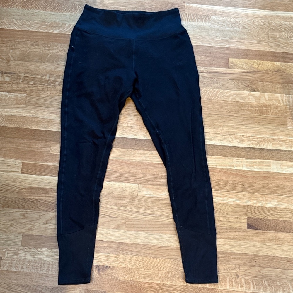 ALO Yoga Black Knit Leggings